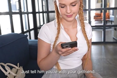 Напиши парню, что с подружкой гуляешь, а я пока тебя накремпаю 😏