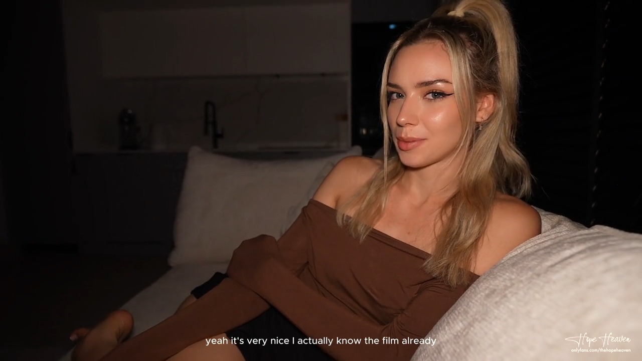 Скачать бесплатно Я пришла не фильм смотреть, а член сосать — давай уже, доставай