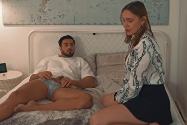 От него ушла жена, жаль беднягу.. Зато теперь он меня может трахать